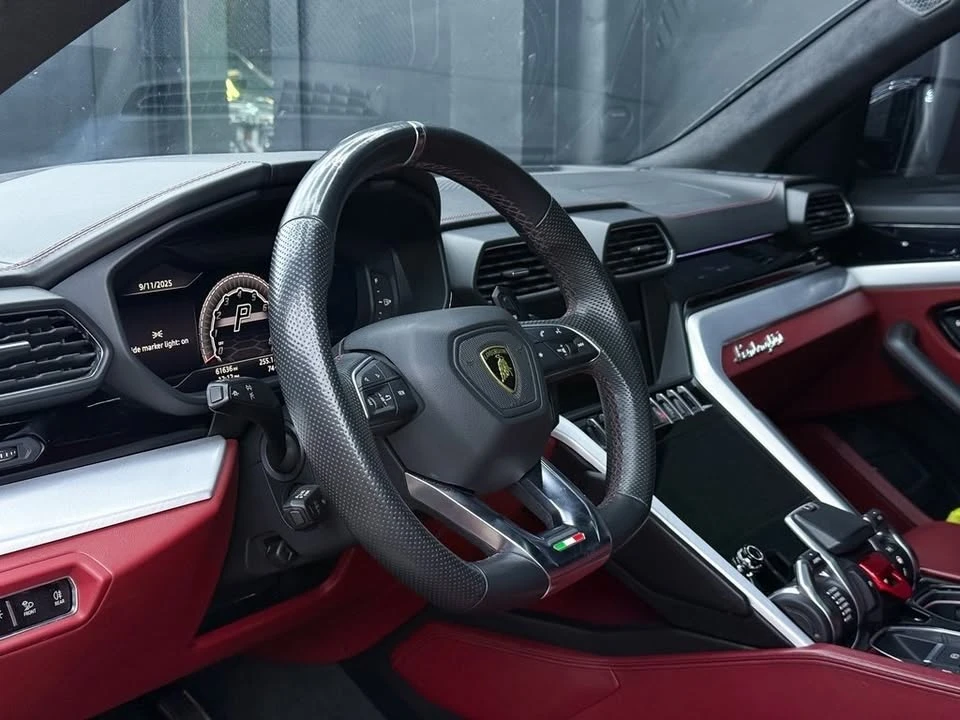 2019 Lamborghini Urus - Image 16 of 20