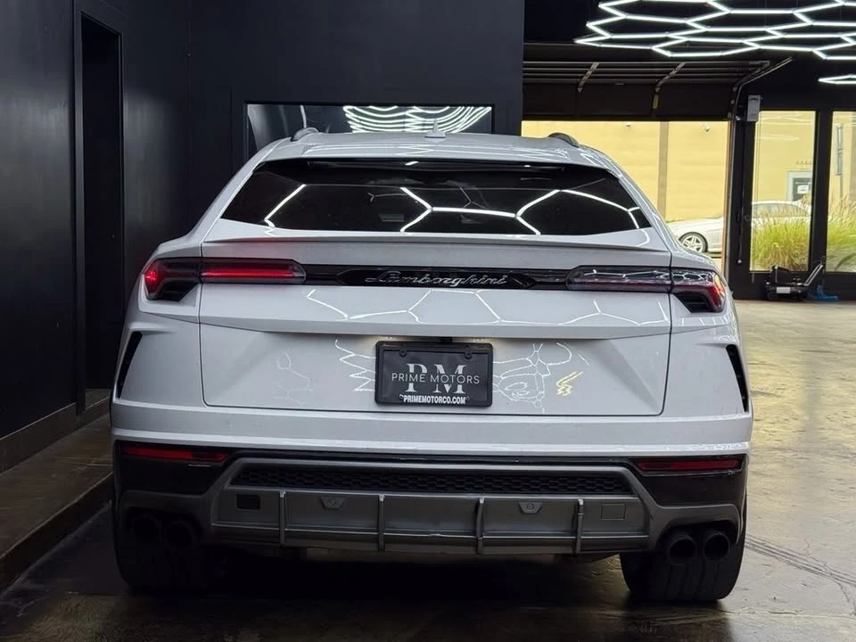 2019 Lamborghini Urus - Image 8 of 20