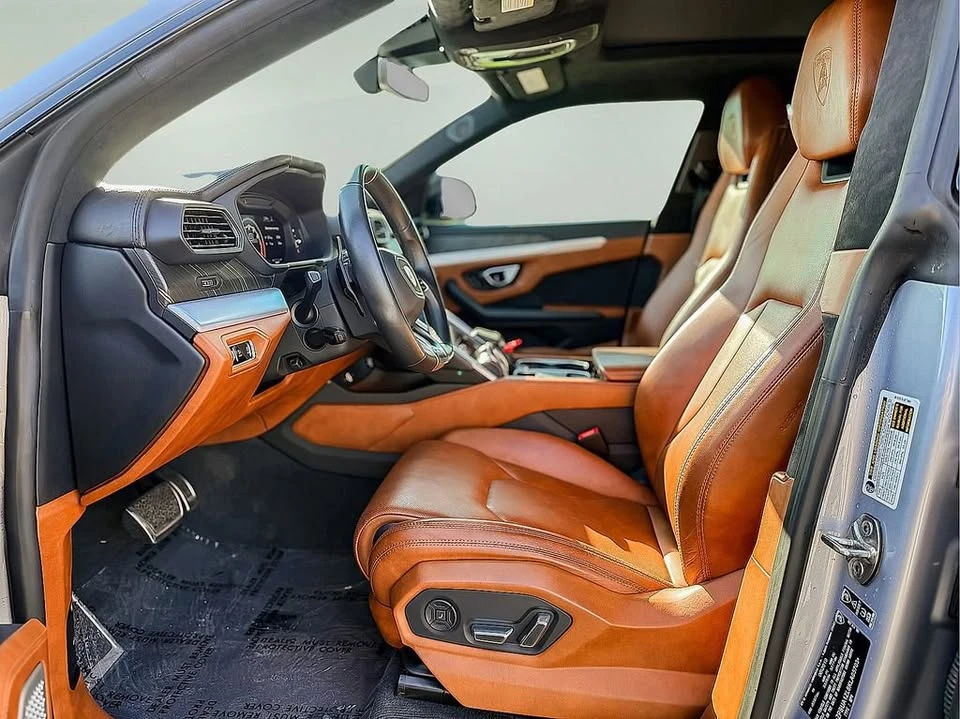 2019 Lamborghini Urus - Image 17 of 20