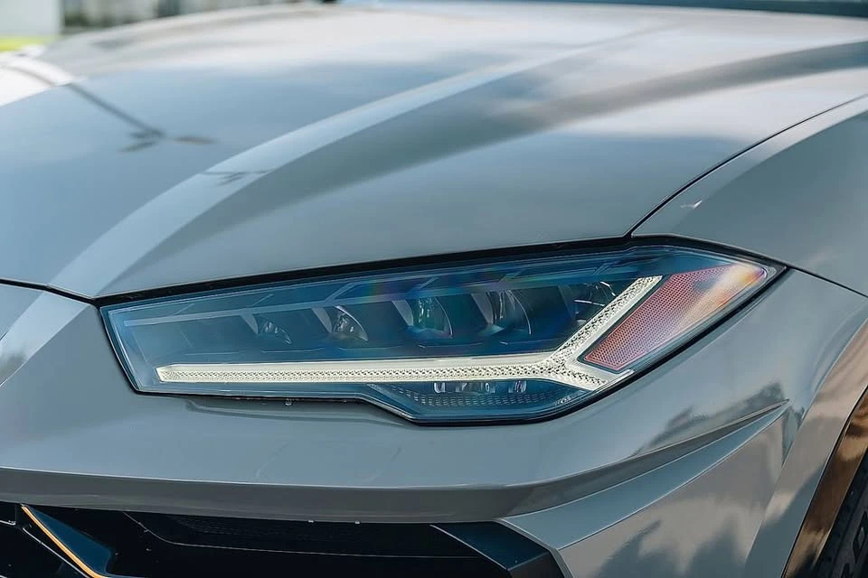 2019 Lamborghini Urus - Image 13 of 20