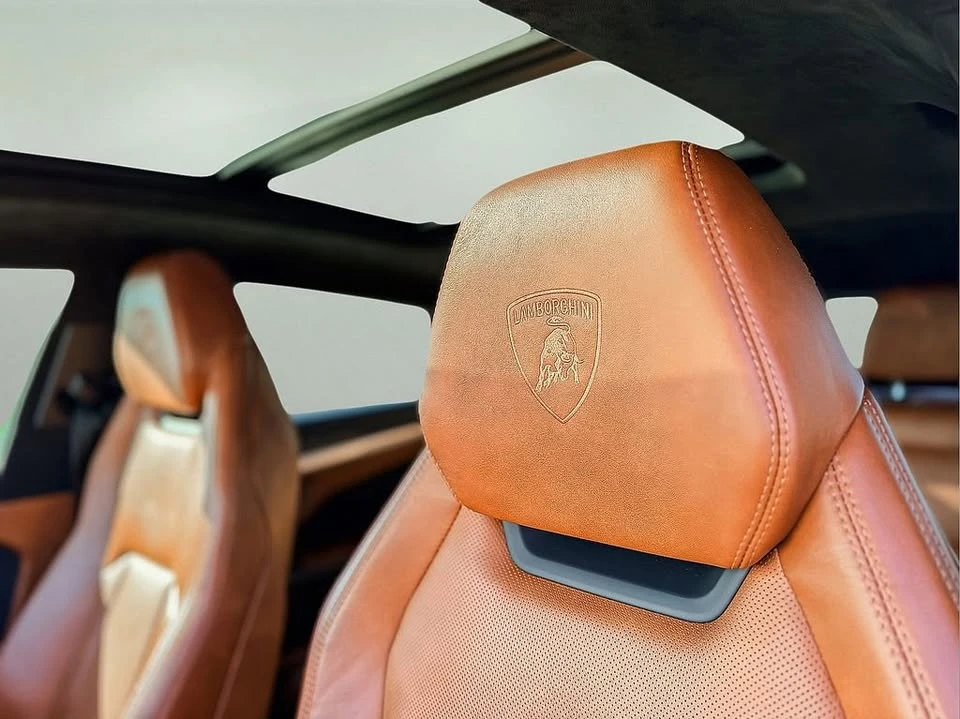 2019 Lamborghini Urus - Image 19 of 20