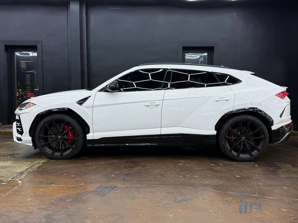 2019 Lamborghini Urus - Image 5 of 20
