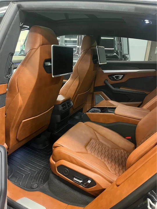 2019 Lamborghini Urus - Image 14 of 15