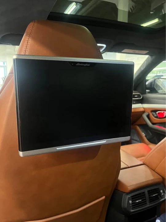 2019 Lamborghini Urus - Image 15 of 15