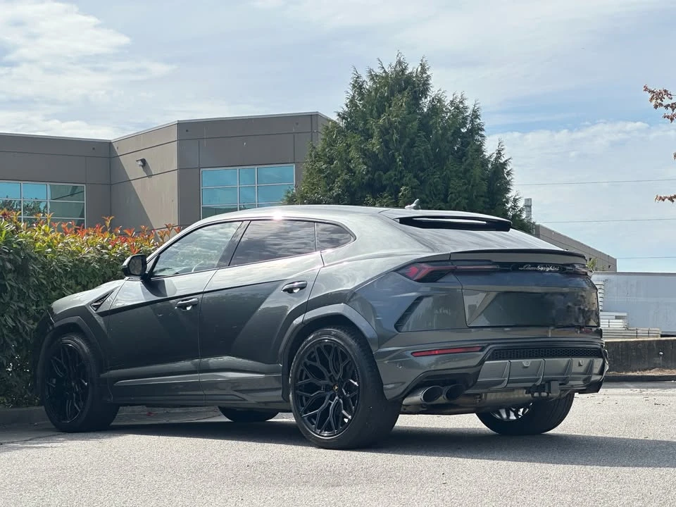 2019 Lamborghini Urus - Image 4 of 12