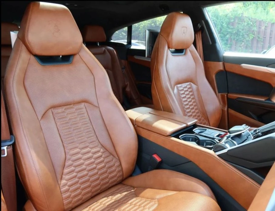 2019 Lamborghini Urus - Image 10 of 18
