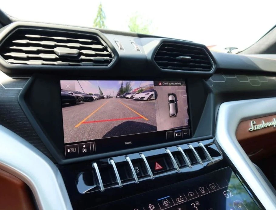 2019 Lamborghini Urus - Image 18 of 18