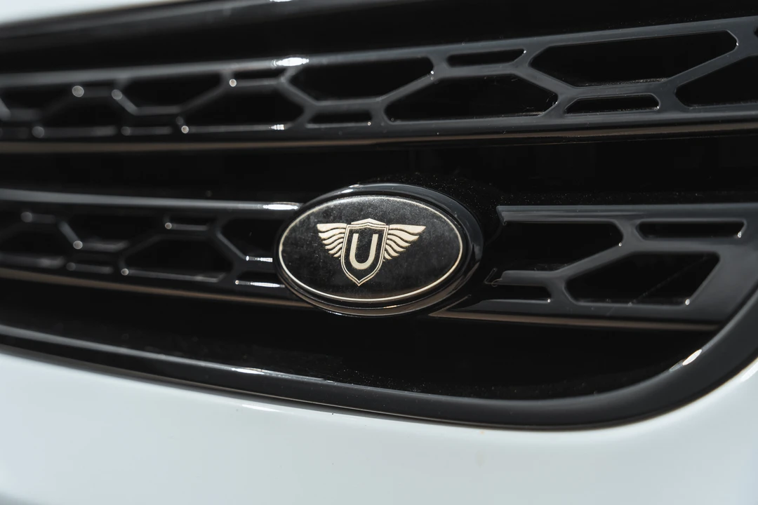 2019 Land Rover Discovery 5th Gen - Image 18 of 31