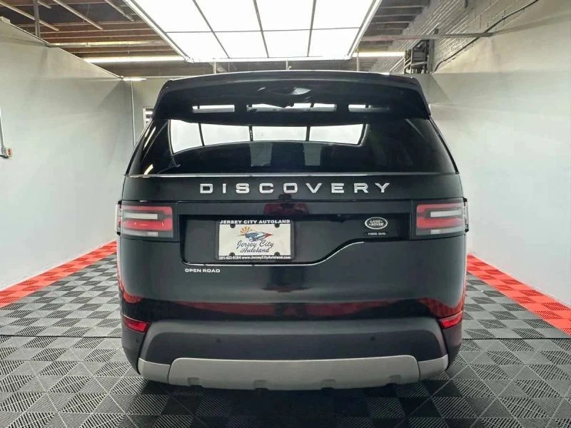 2019 Land Rover Discovery 5th Gen - Image 5 of 12