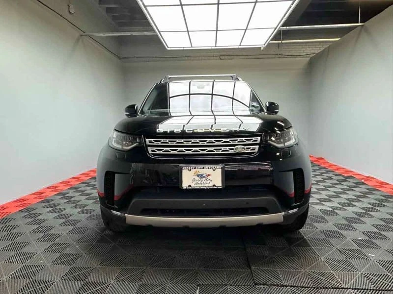 2019 Land Rover Discovery 5th Gen - Image 2 of 12