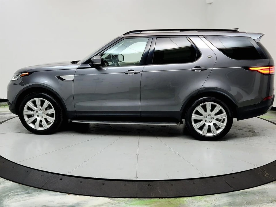 2019 Land Rover Discovery 5th Gen - Image 8 of 12