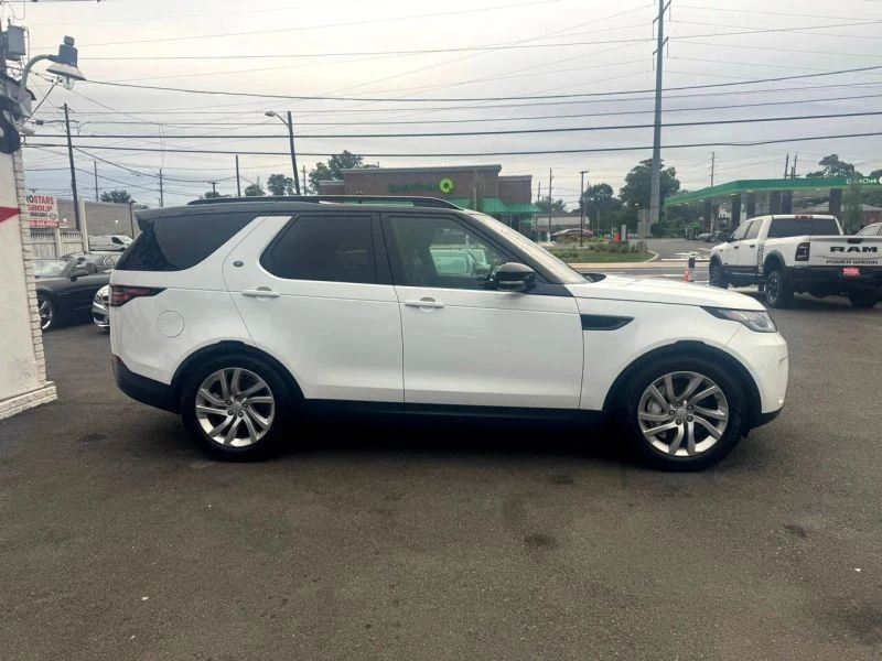 2019 Land Rover Discovery 5th Gen - Image 8 of 12