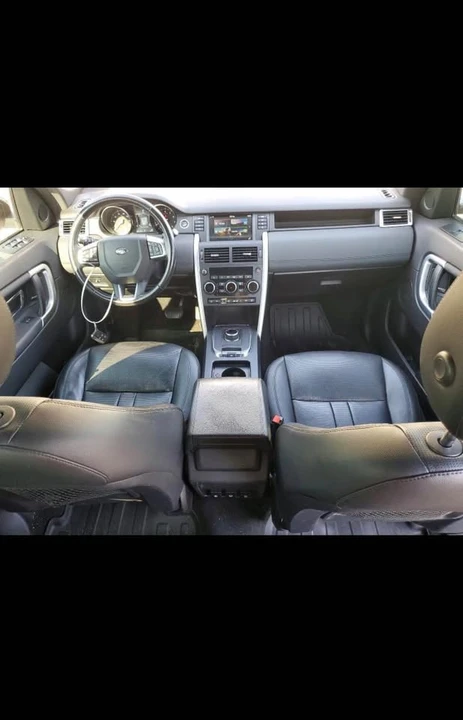 2019 Land Rover Discovery 5th Gen - Image 2 of 6