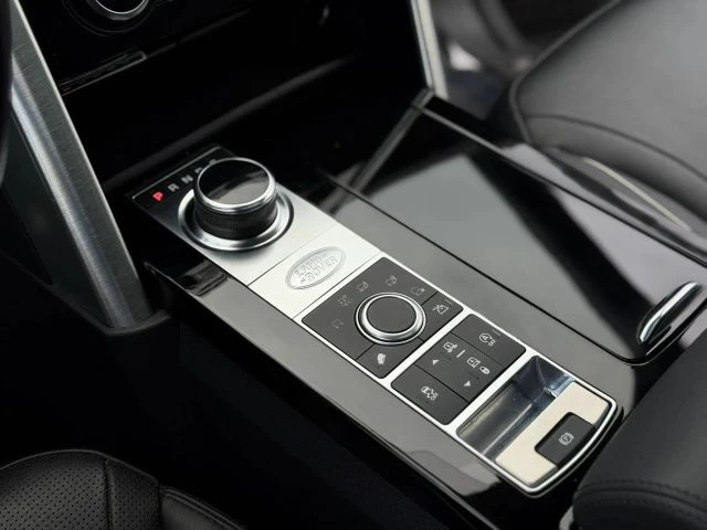 2019 Land Rover Discovery 5th Gen - Image 21 of 21