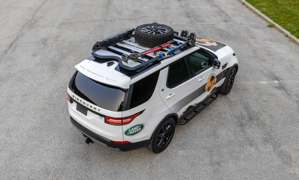 2019 Land Rover Discovery 5th Gen - Image 16 of 31
