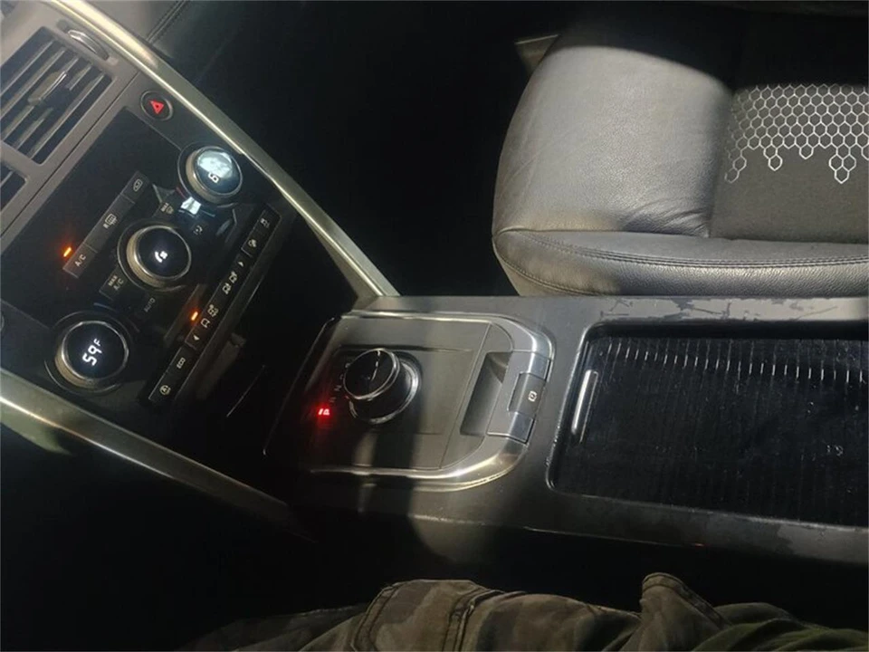 2019 Land Rover Discovery 5th Gen - Image 21 of 31