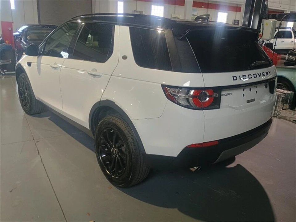 2019 Land Rover Discovery 5th Gen - Image 3 of 31