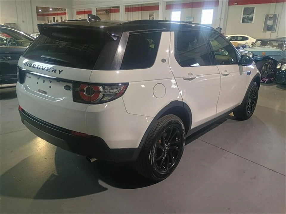 2019 Land Rover Discovery 5th Gen - Image 5 of 31