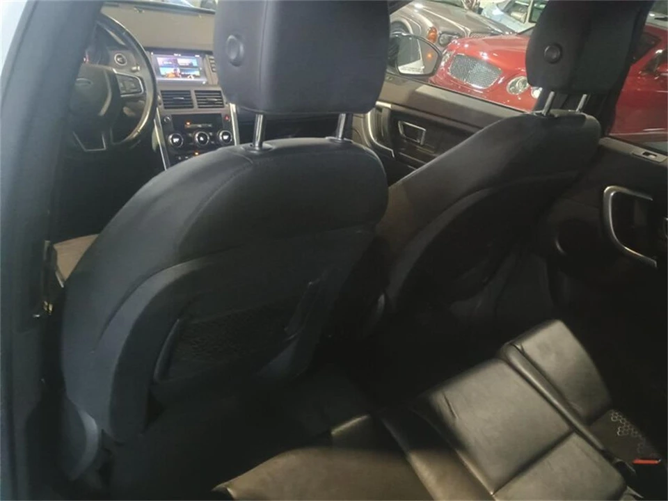 2019 Land Rover Discovery 5th Gen - Image 24 of 31