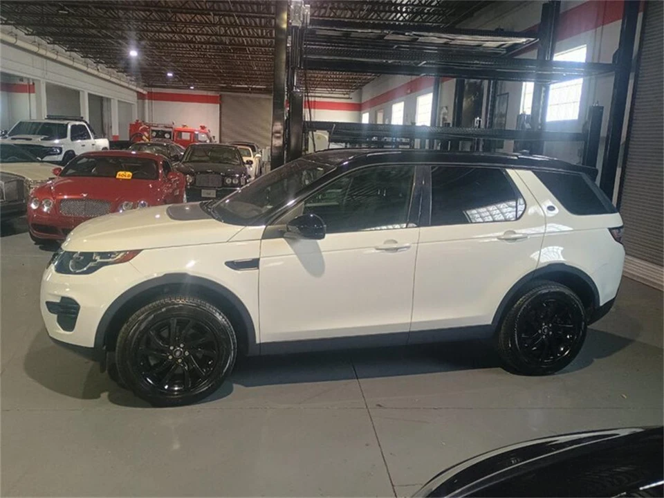 2019 Land Rover Discovery 5th Gen - Image 2 of 31