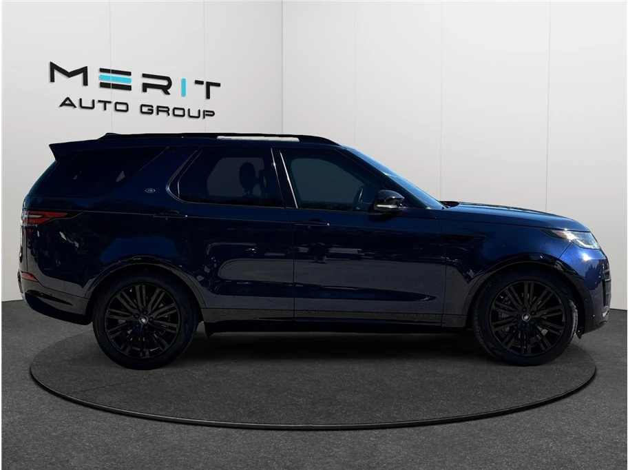 2019 Land Rover Discovery 5th Gen - Image 10 of 21