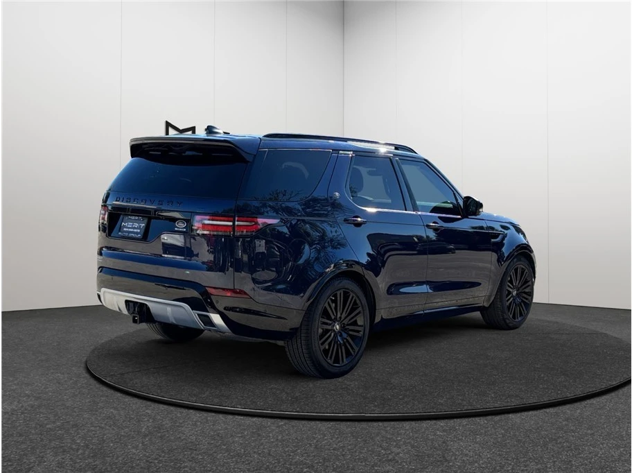 2019 Land Rover Discovery 5th Gen - Image 9 of 21