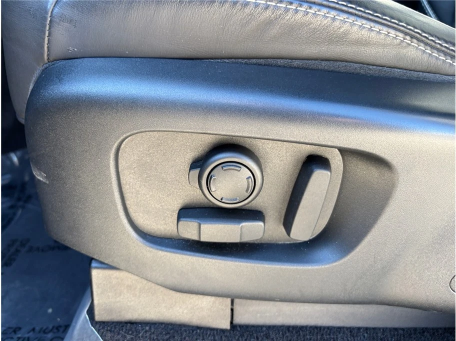 2019 Land Rover Discovery 5th Gen - Image 20 of 21