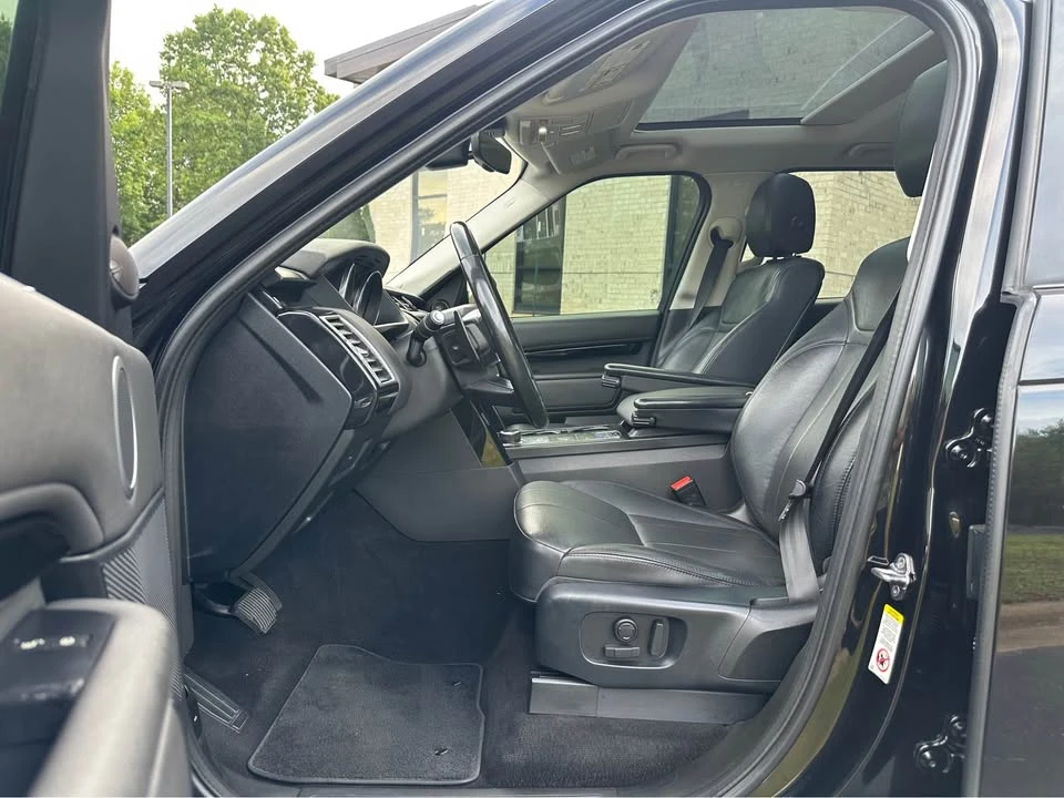 2019 Land Rover Discovery 5th Gen - Image 10 of 12
