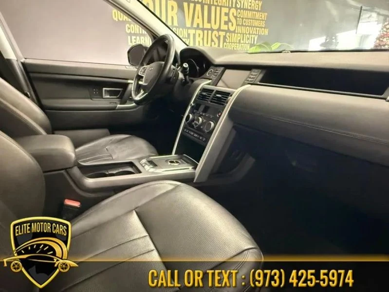 2019 Land Rover Discovery 5th Gen - Image 11 of 12
