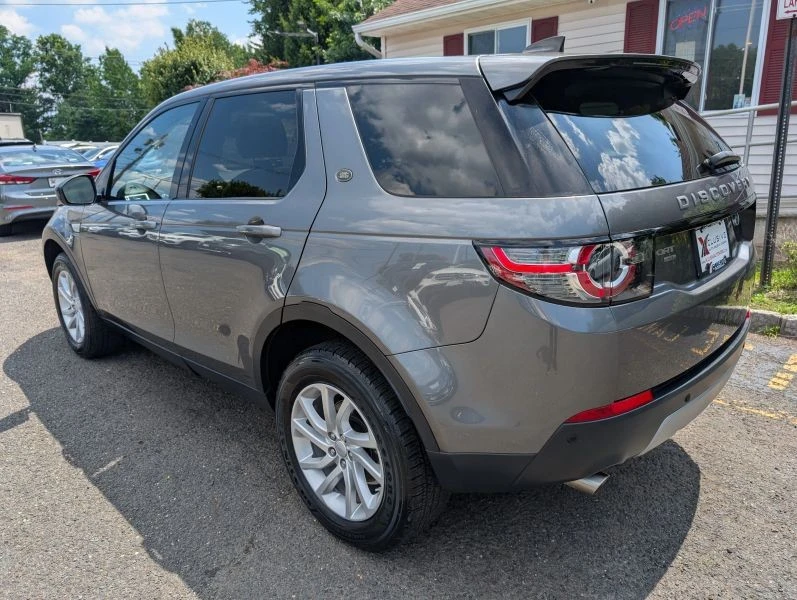 2019 Land Rover Discovery 5th Gen - Image 2 of 12