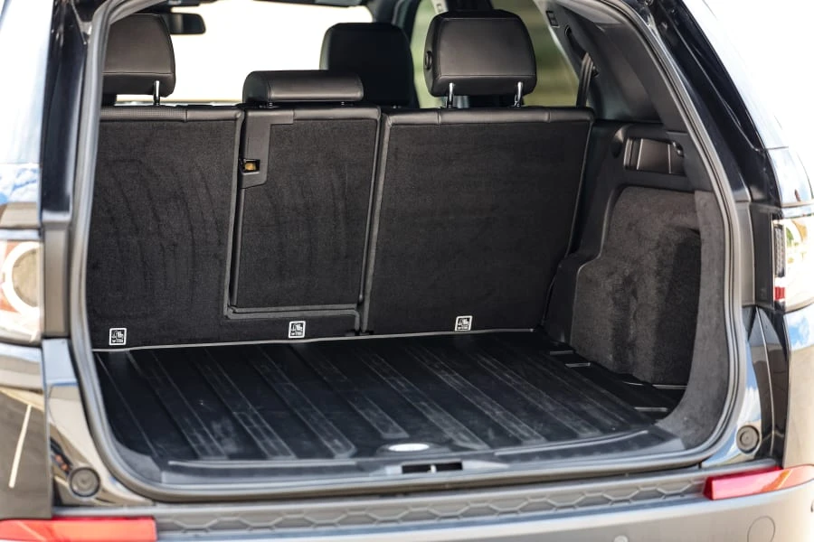 2019 Land Rover Discovery - Image 24 of 31