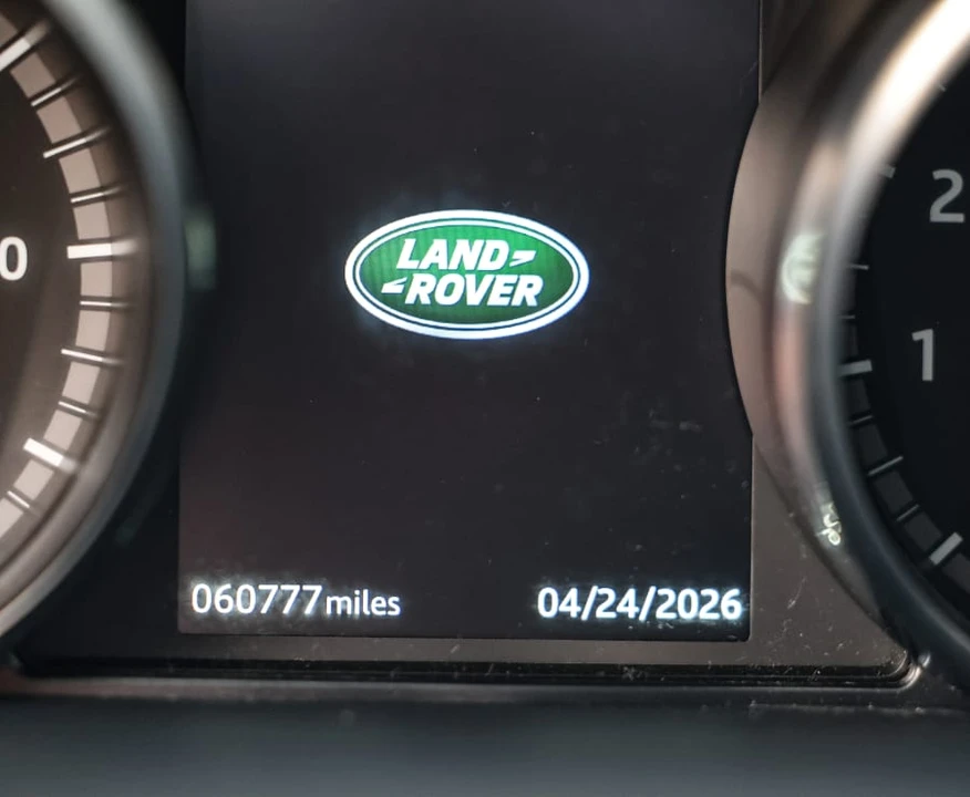 2019 Land Rover Discovery - Image 16 of 31