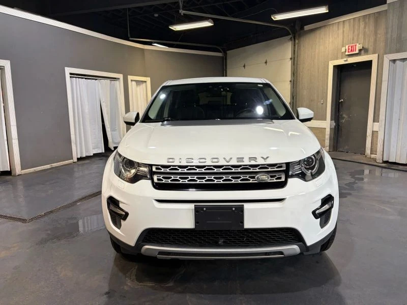 2019 Land Rover Discovery 5th Gen - Image 2 of 12