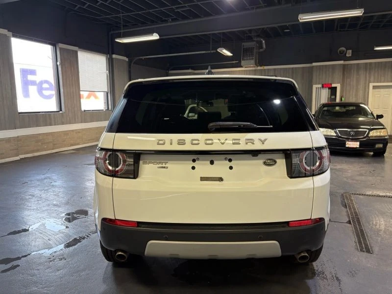 2019 Land Rover Discovery 5th Gen - Image 5 of 12