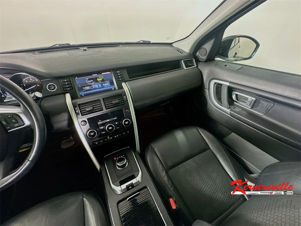 2019 Land Rover Discovery 5th Gen - Image 11 of 21