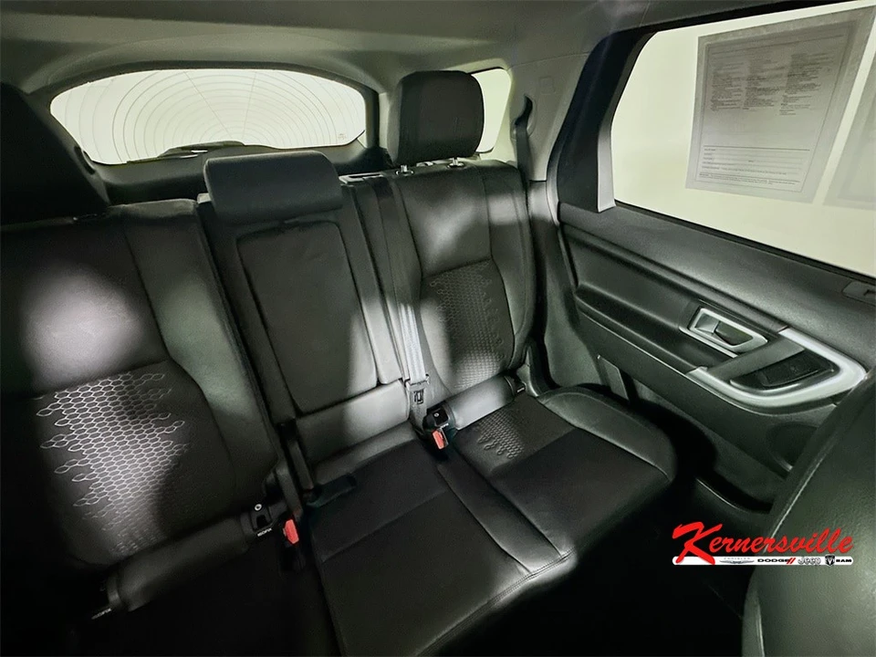 2019 Land Rover Discovery 5th Gen - Image 14 of 21