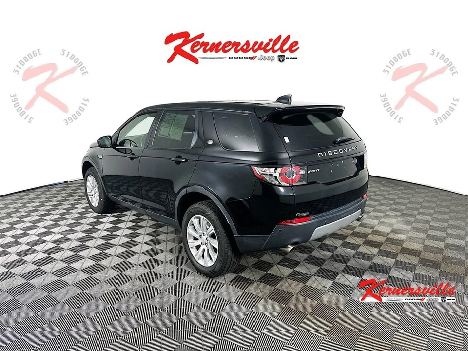 2019 Land Rover Discovery 5th Gen - Image 5 of 21