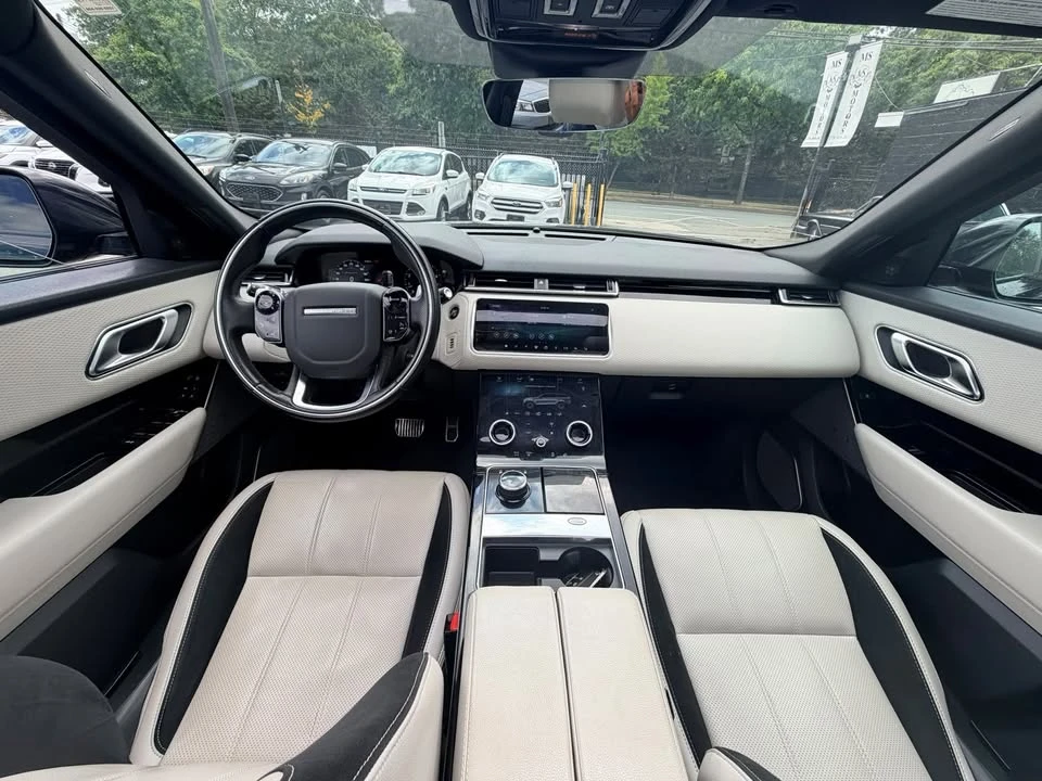 2019 Land Rover Range Rover Velar - Image 4 of 12