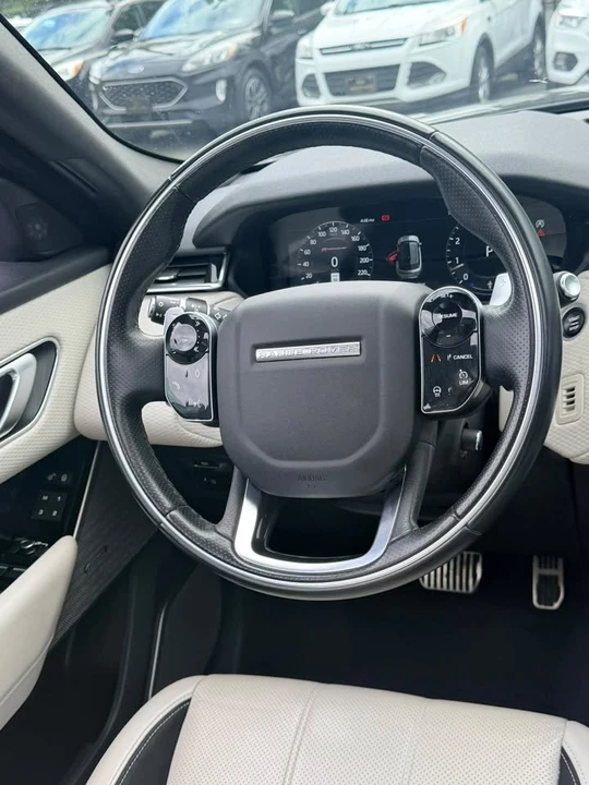 2019 Land Rover Range Rover Velar - Image 5 of 12
