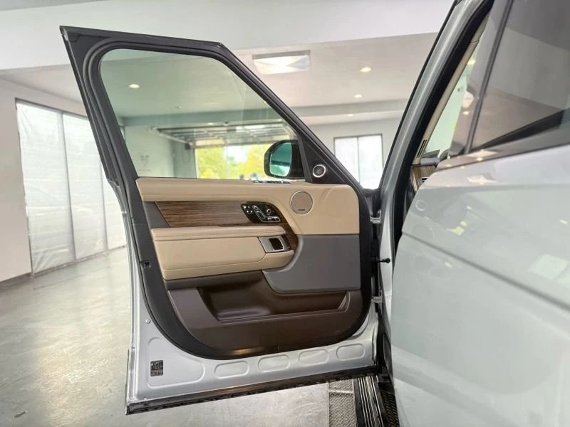 2019 Land Rover Range Rover L405 - Image 10 of 20