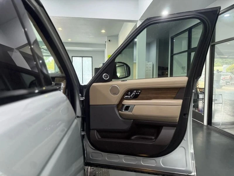 2019 Land Rover Range Rover L405 - Image 18 of 20