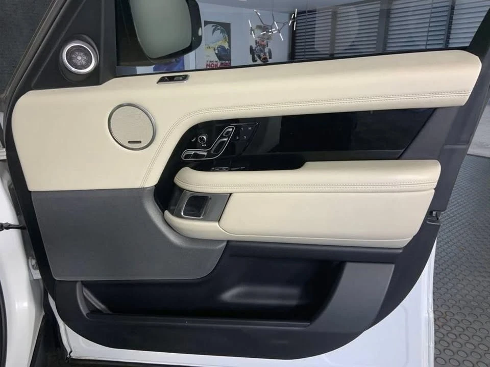 2019 Land Rover Range Rover L405 - Image 16 of 20