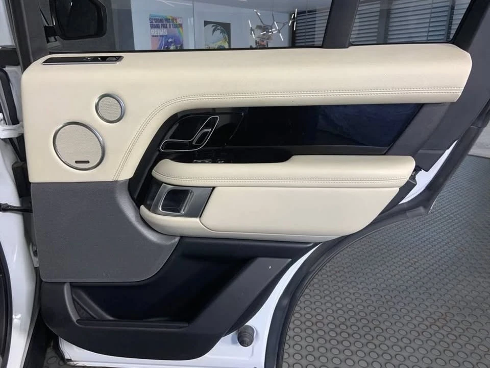 2019 Land Rover Range Rover L405 - Image 13 of 20