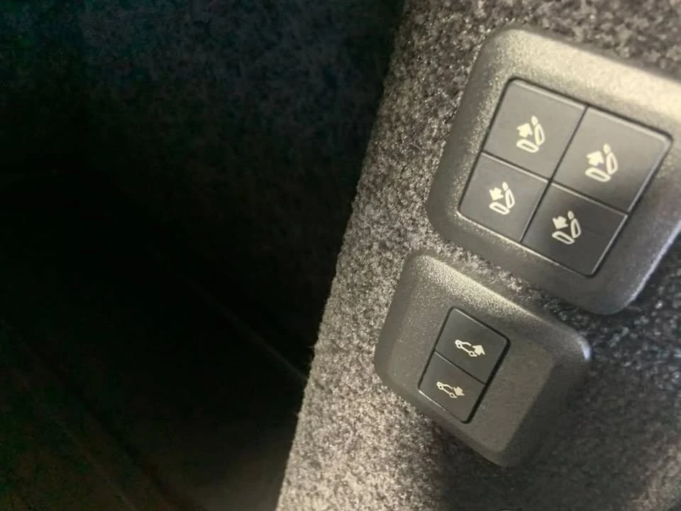 2019 Land Rover Range Rover L405 - Image 10 of 20