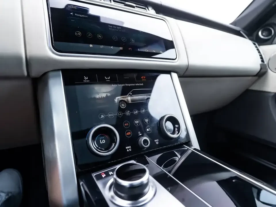 2019 Land Rover Range Rover L405 - Image 14 of 20