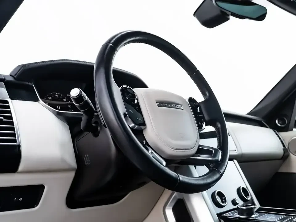 2019 Land Rover Range Rover L405 - Image 8 of 20
