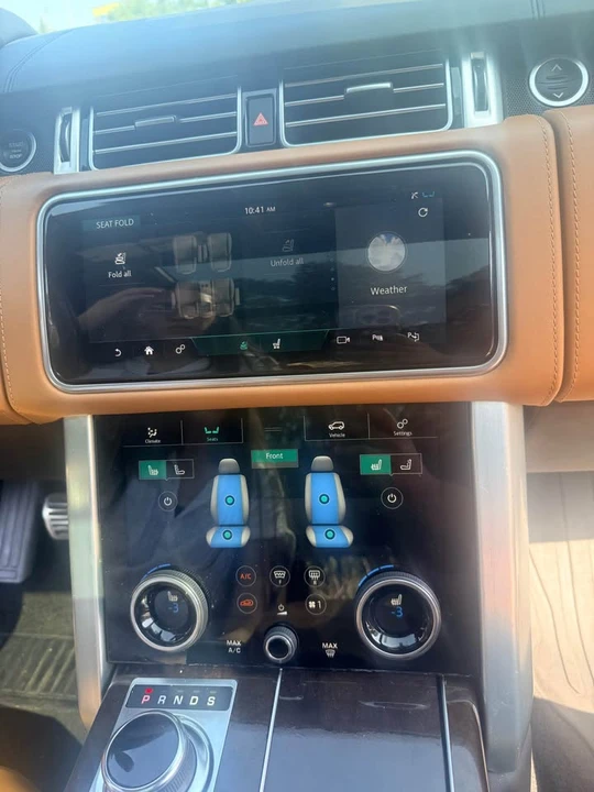 2019 Land Rover Range Rover L405 - Image 10 of 19