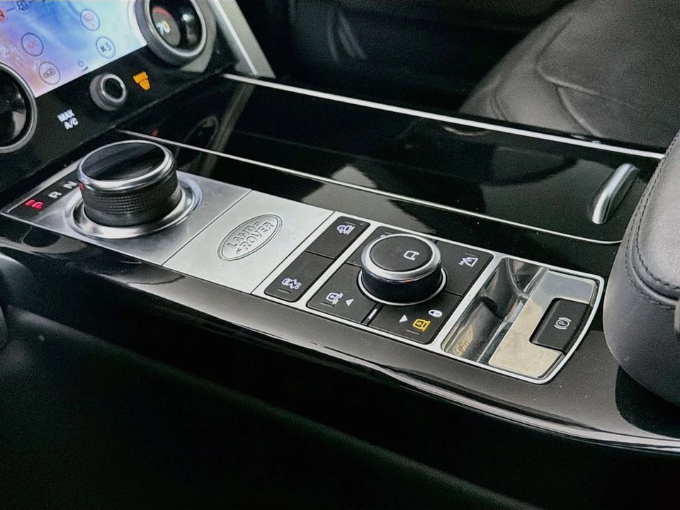 2019 Land Rover Range Rover L405 - Image 20 of 31