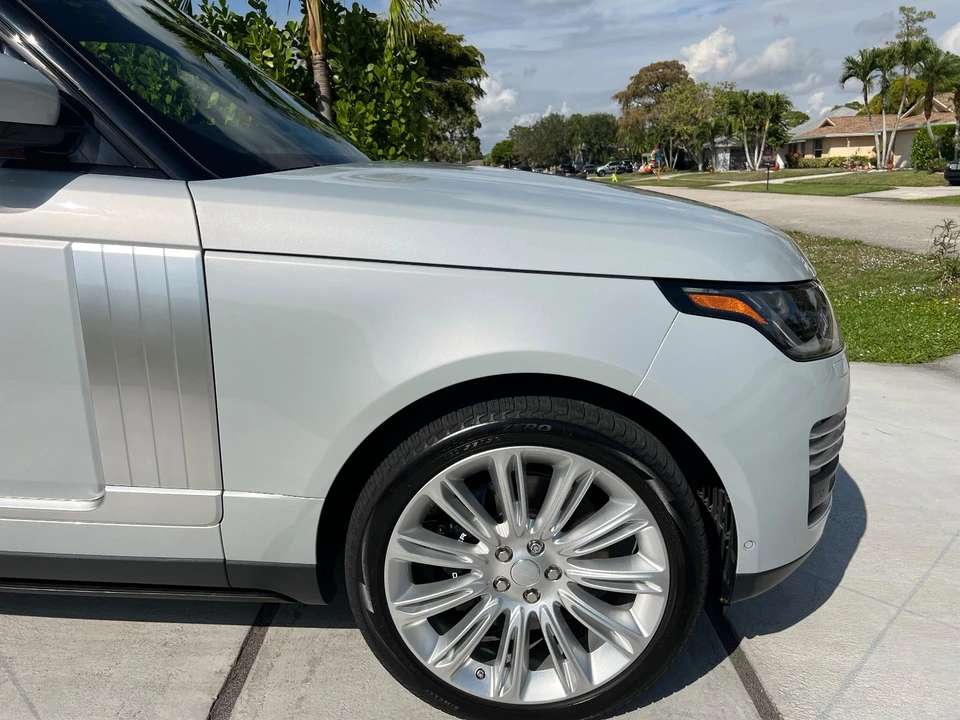 2019 Land Rover Range Rover L405 - Image 18 of 21