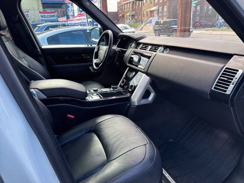 2019 Land Rover Range Rover L405 - Image 13 of 17